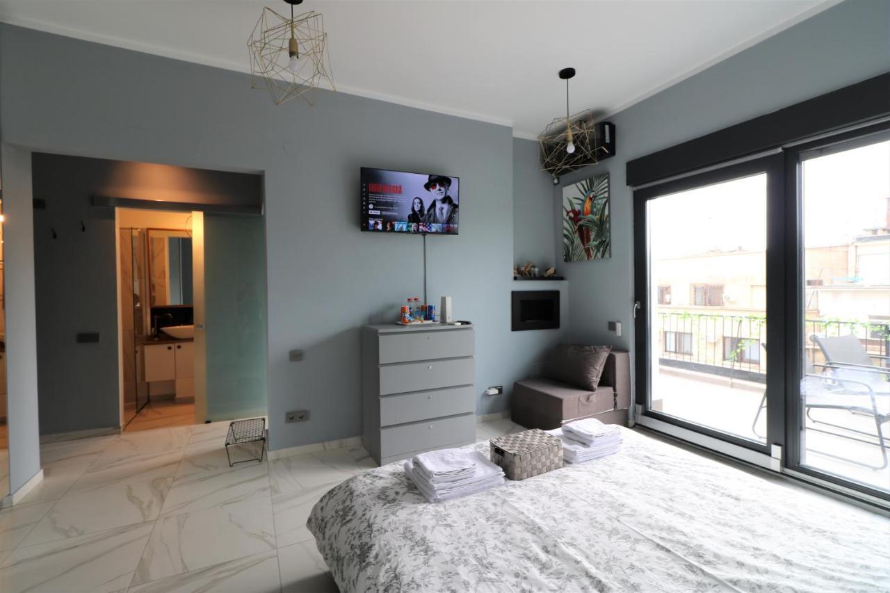 Deluxe Skyline Retreat Studio - Old Town Bükreş Dış mekan fotoğraf