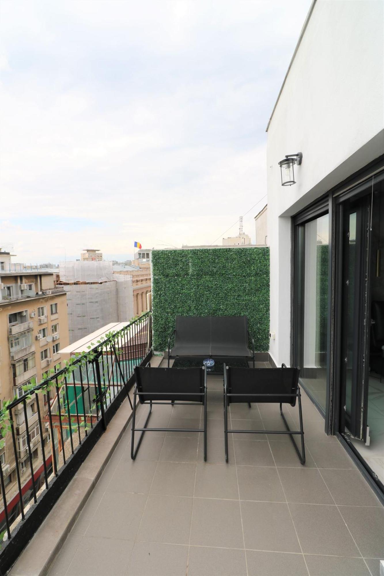 Deluxe Skyline Retreat Studio - Old Town Bükreş Dış mekan fotoğraf