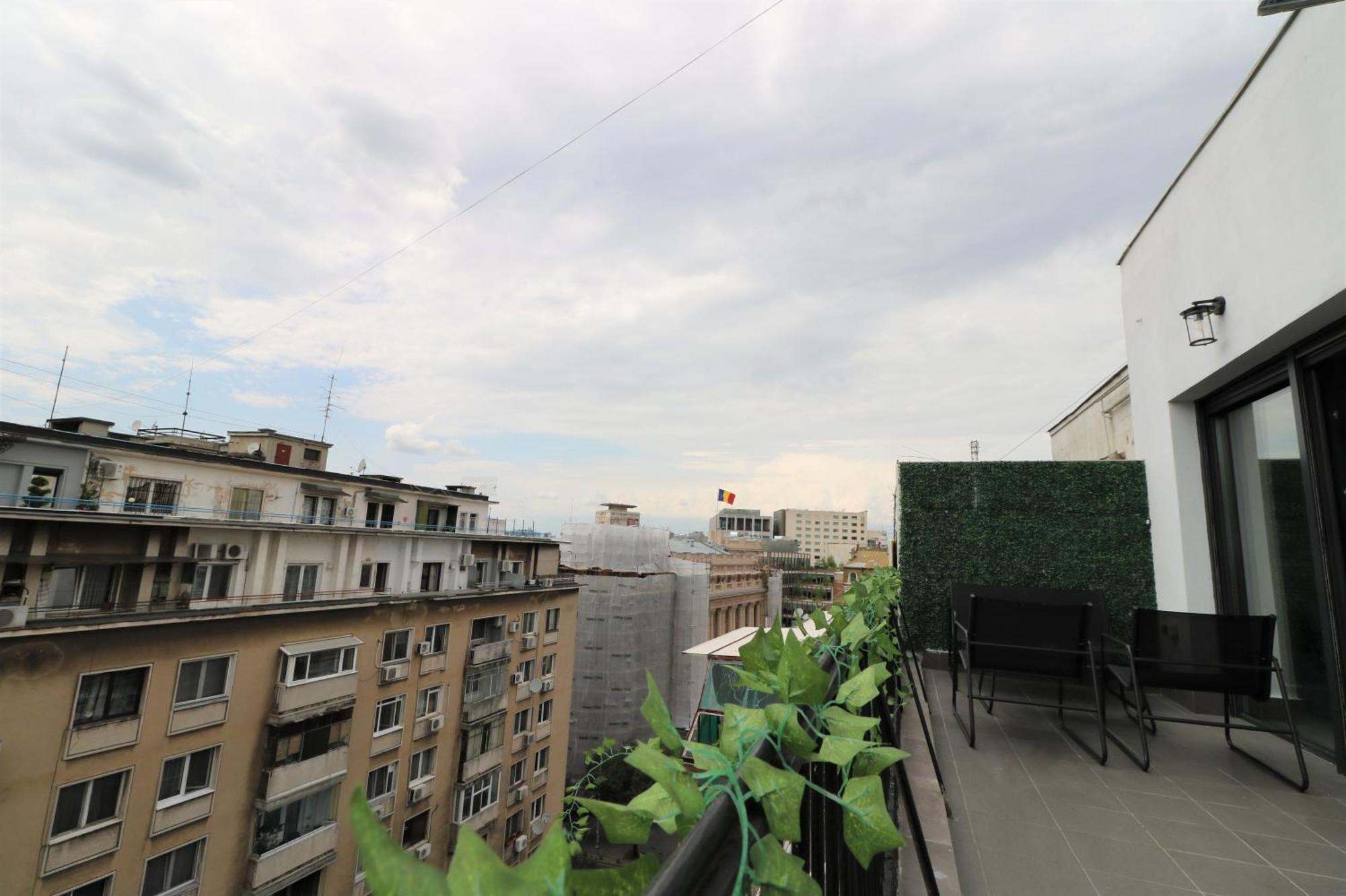 Deluxe Skyline Retreat Studio - Old Town Bükreş Dış mekan fotoğraf